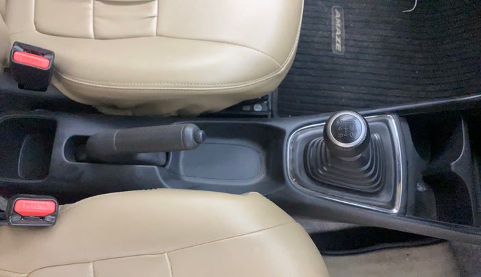 2019 Honda Amaze 1.2L I-VTEC VX, Petrol, Manual, 83,907 km, Gear Lever