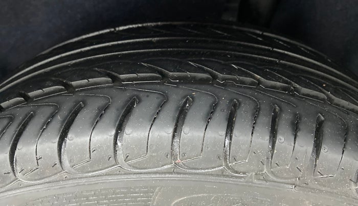 2021 Ford Ecosport 1.5TITANIUM TDCI, Diesel, Manual, 23,471 km, Left Rear Tyre Tread