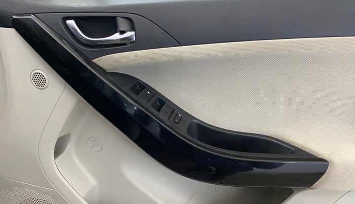 2021 Tata NEXON XZ PLUS DIESEL, Diesel, Manual, 68,460 km, Driver Side Door Panels Control