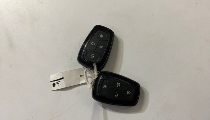 2021 Tata NEXON XZ PLUS DIESEL, Diesel, Manual, 68,460 km, Key Close Up