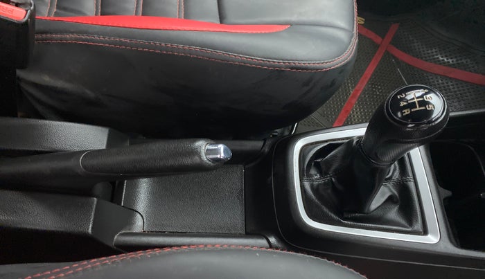 2018 Maruti Swift VDI, Diesel, Manual, 15,728 km, Gear Lever