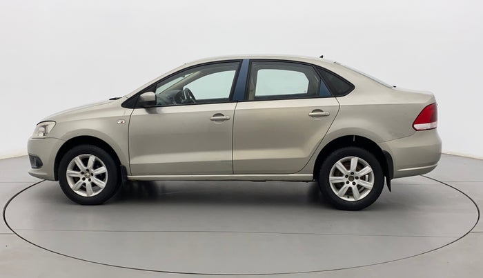 2011 Volkswagen Vento HIGHLINE 1.6 MPI, Petrol, Manual, 98,549 km, Left Side