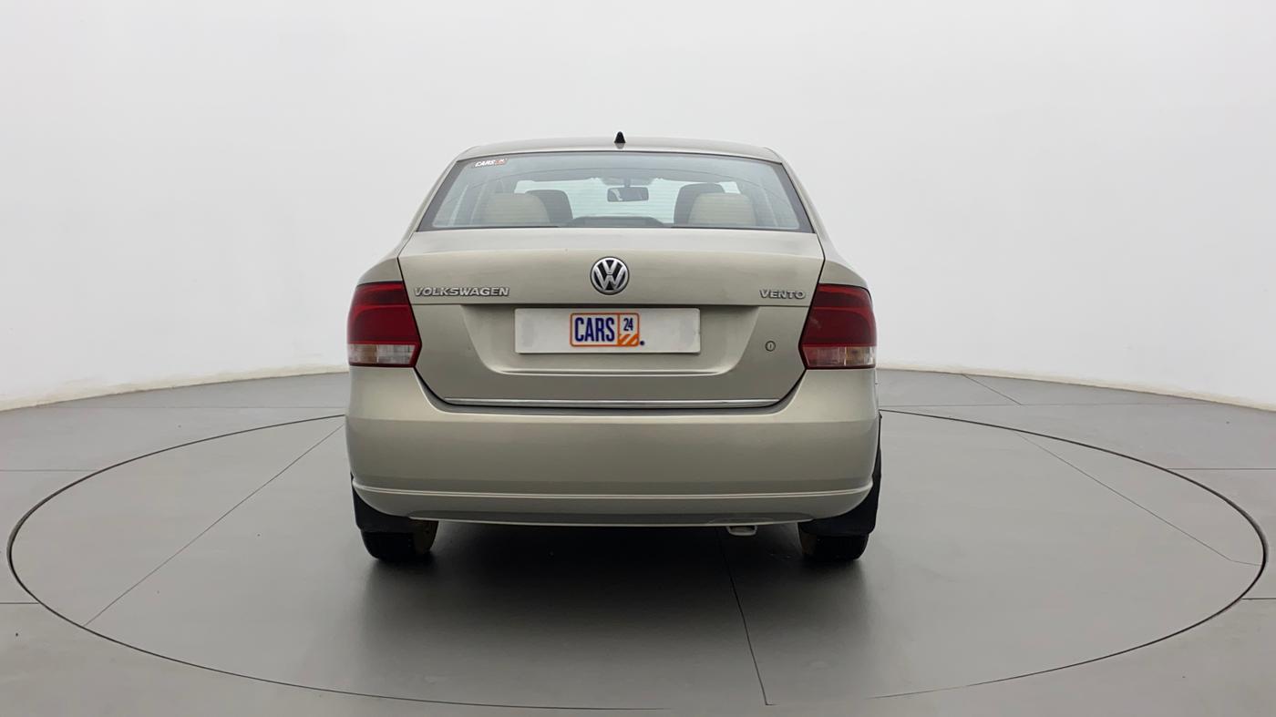 2011 Volkswagen Vento HIGHLINE 1.6 MPI, Petrol, Manual, 98,549 km, Back/Rear