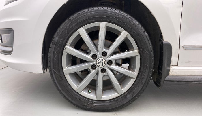 2018 Volkswagen Vento HIGHLINE 1.5 AT, Diesel, Automatic, 1,07,492 km, Left Front Wheel