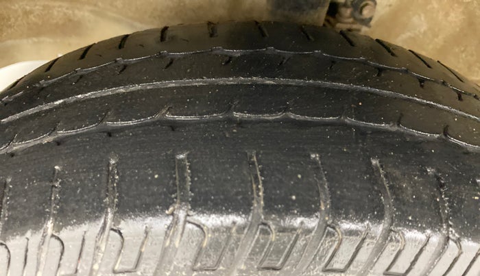 2018 Maruti Wagon R 1.0 VXI, Petrol, Manual, 35,691 km, Left Front Tyre Tread