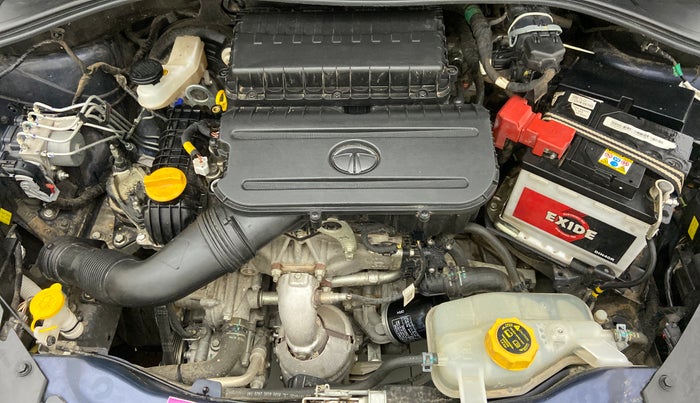 2022 Tata Tiago XT CNG 1.2 RTN, CNG, Manual, 10,993 km, Open Bonet