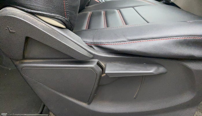 2016 Ford Ecosport 1.5TITANIUM TDCI, Diesel, Manual, 65,928 km, Driver Side Adjustment Panel
