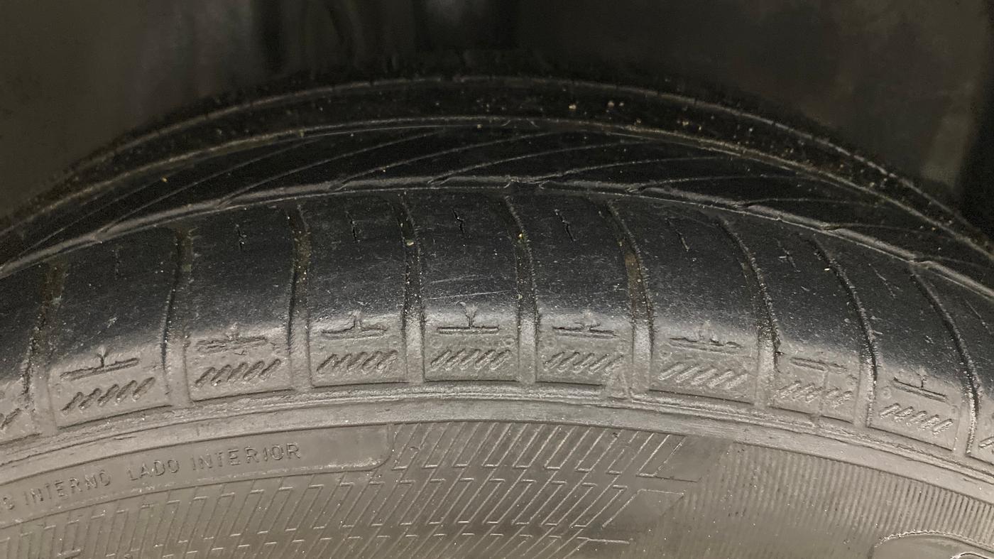 2018 Toyota YARIS G CVT, Petrol, Automatic, 10,000 km, Right Front Tyre Tread