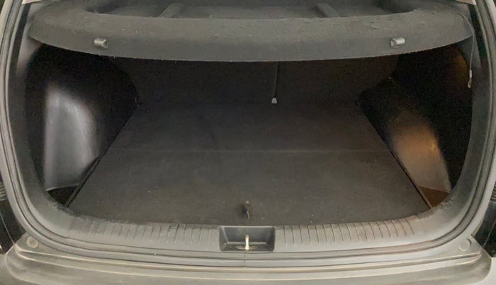 2018 Hyundai Creta SX AT 1.6 PETROL, Petrol, Automatic, 71,824 km, Boot Inside