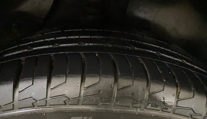2018 Hyundai Creta SX AT 1.6 PETROL, Petrol, Automatic, 71,824 km, Right Rear Tyre Tread