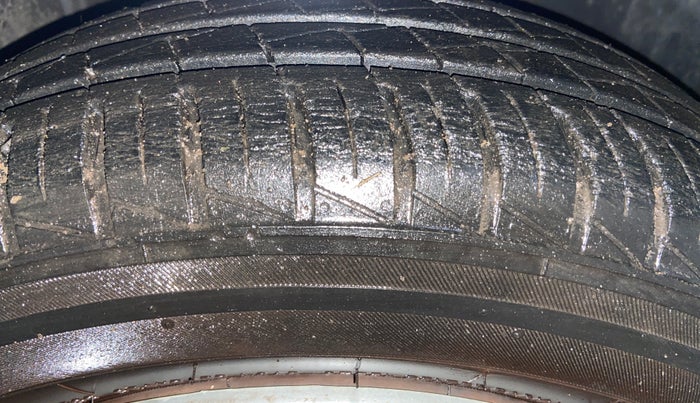 2020 Datsun Redi Go T(O), Petrol, Manual, 19,764 km, Right Front Tyre Tread