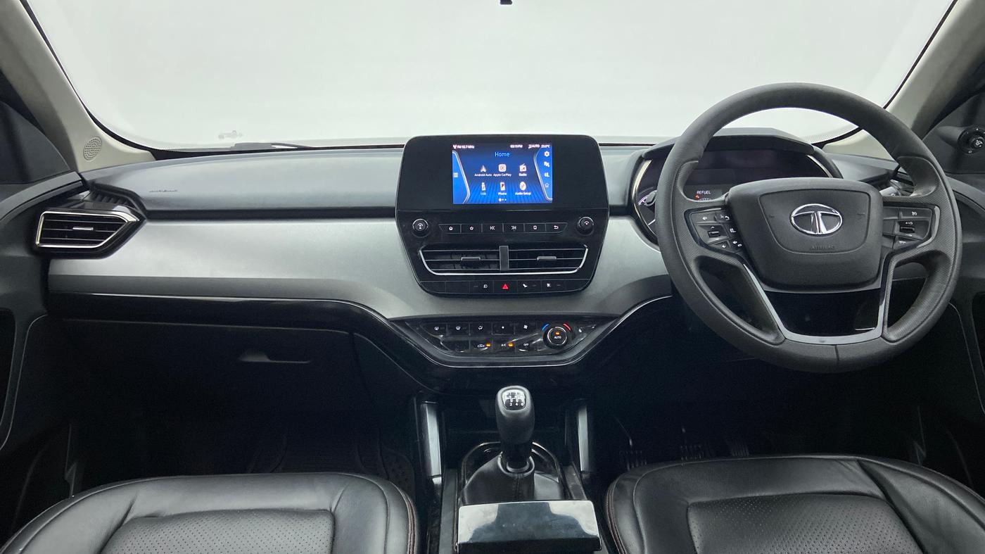 2022 Tata Harrier XT PLUS 2.0L KRYOTEC DARK EDITON, Diesel, Manual, 51,331 km, Dashboard