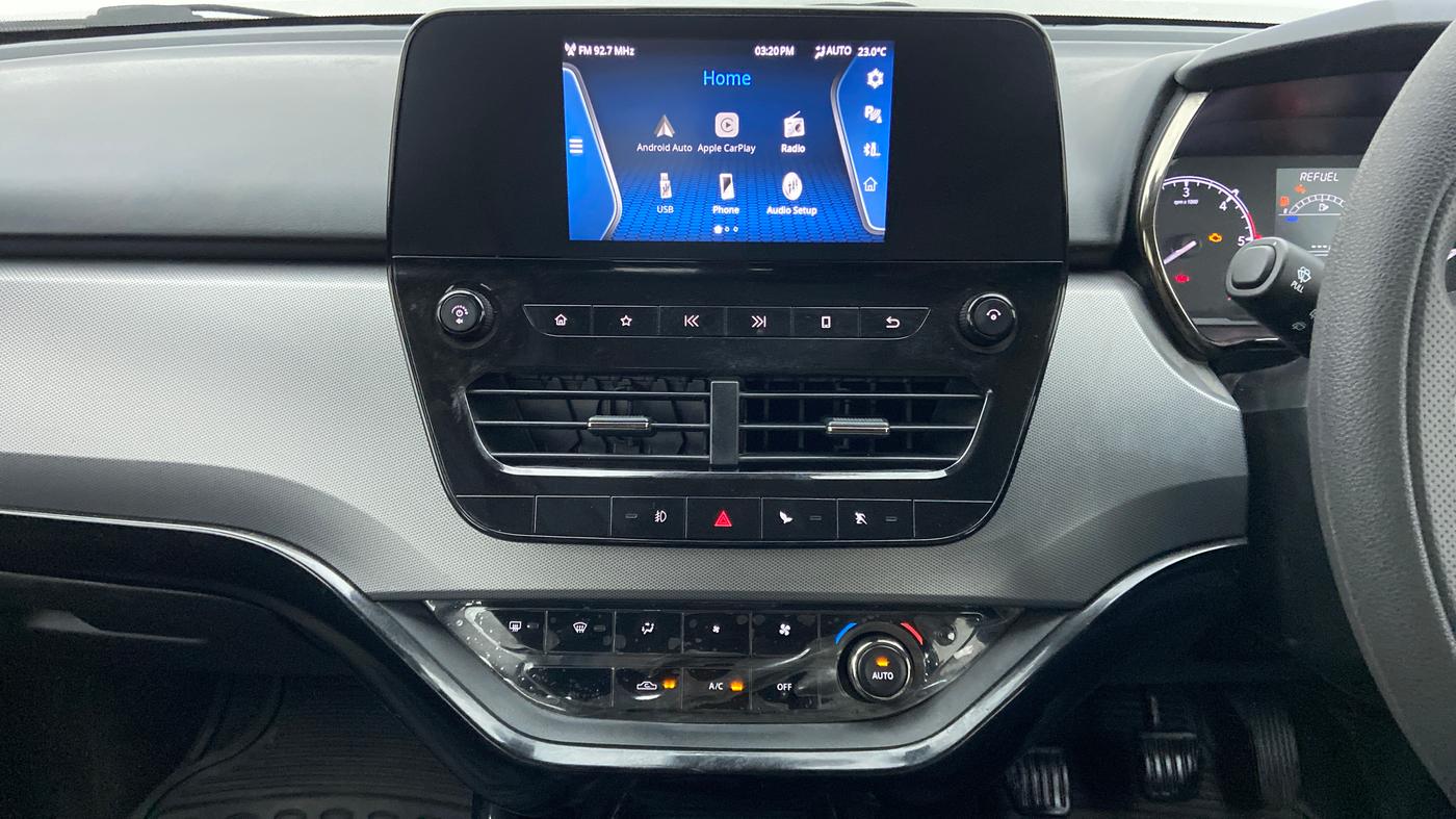 2022 Tata Harrier XT PLUS 2.0L KRYOTEC DARK EDITON, Diesel, Manual, 51,331 km, Air Conditioner