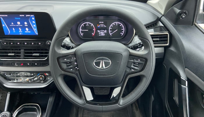 2022 Tata Harrier XT PLUS 2.0L KRYOTEC DARK EDITON, Diesel, Manual, 51,331 km, Steering Wheel Close Up