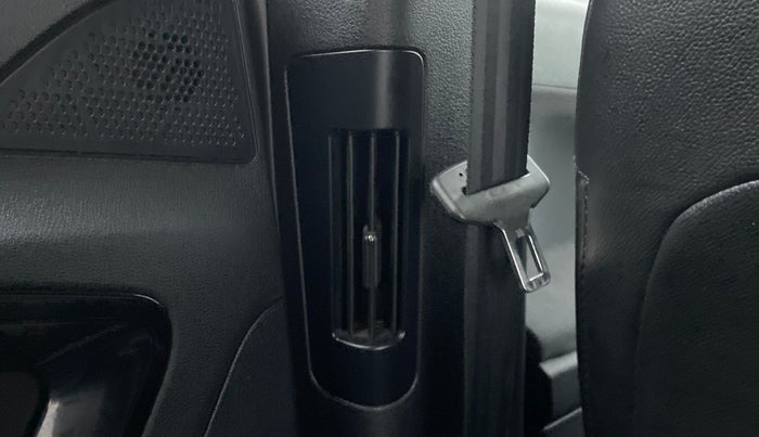2022 Tata Harrier XT PLUS 2.0L KRYOTEC DARK EDITON, Diesel, Manual, 51,331 km, Rear AC Vents