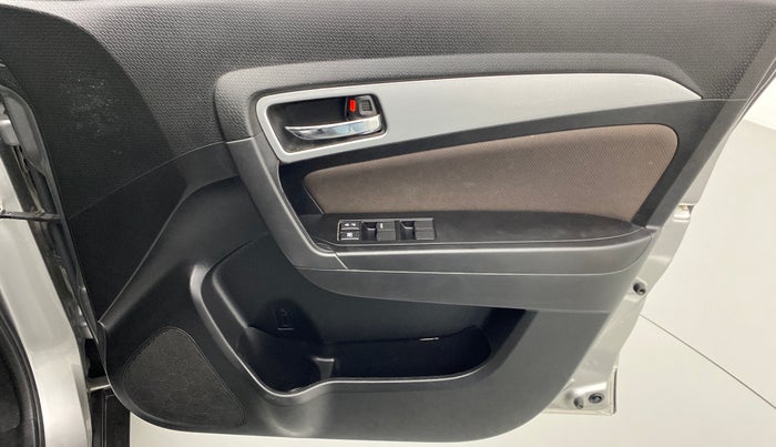 2021 Toyota URBAN CRUISER PREMIUM MT, Petrol, Manual, 20,580 km, Driver Side Door Panels Control