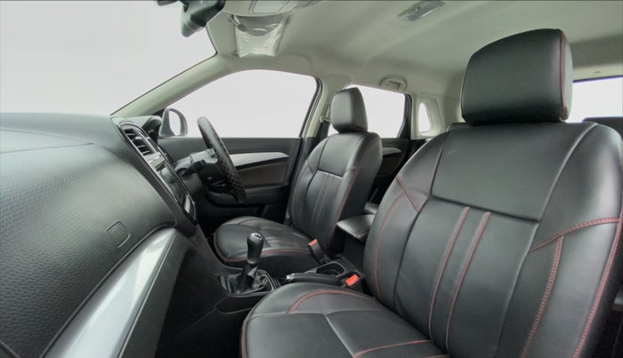 2021 Toyota URBAN CRUISER PREMIUM MT, Petrol, Manual, 20,580 km, Right Side Front Door Cabin