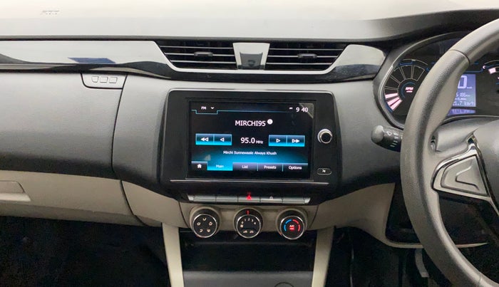 2020 Renault TRIBER RXT, Petrol, Manual, 35,186 km, Air Conditioner