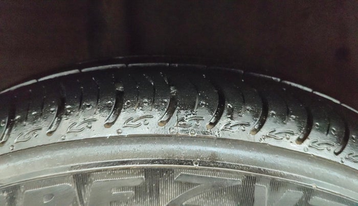 2024 Honda Amaze 1.2L I-VTEC VX, CNG, Manual, 10,055 km, Right Rear Tyre Tread