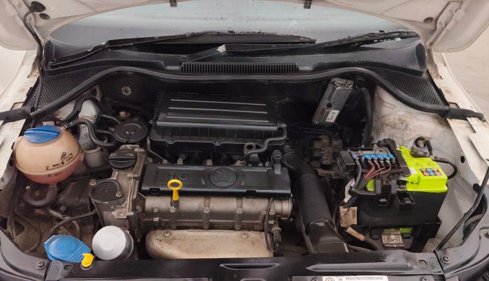 2017 Skoda Rapid AMBITION 1.6 MPI MT, Petrol, Manual, 42,422 km, Engine View