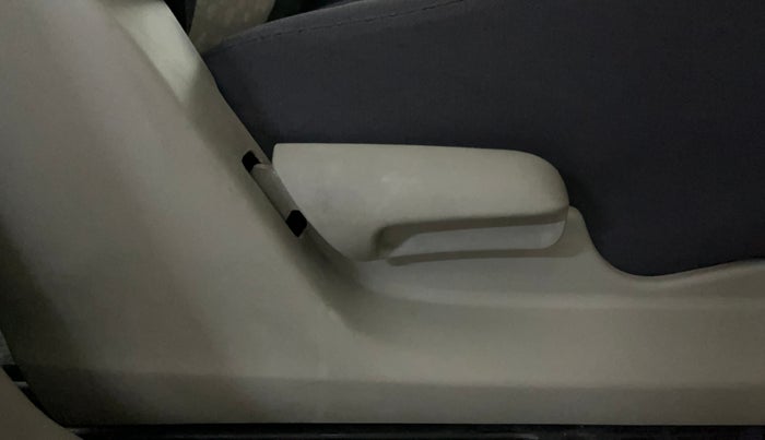 2016 Maruti Celerio VXI, Petrol, Manual, 14,960 km, Driver Side Adjustment Panel