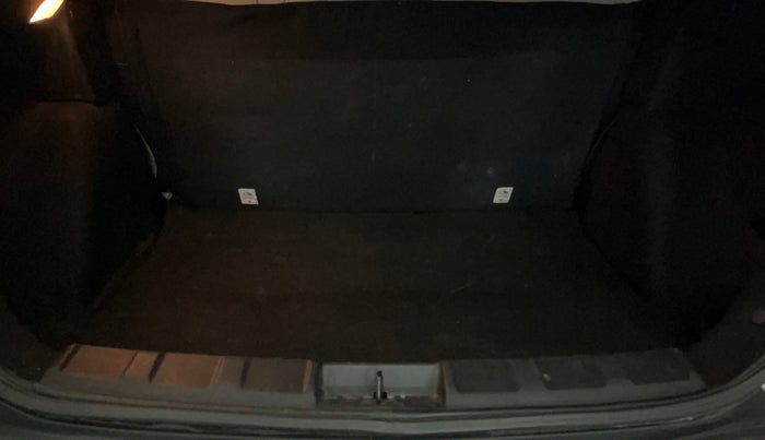 2022 Tata NEXON XZ PETROL, Petrol, Manual, 37,143 km, Boot Inside