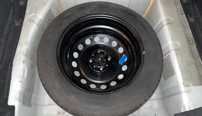 2022 Tata NEXON XZ PETROL, Petrol, Manual, 37,143 km, Spare Tyre