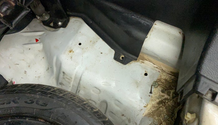 2018 Maruti Wagon R 1.0 VXI AMT, Petrol, Automatic, 33,011 km, Boot floor - Slightly dented
