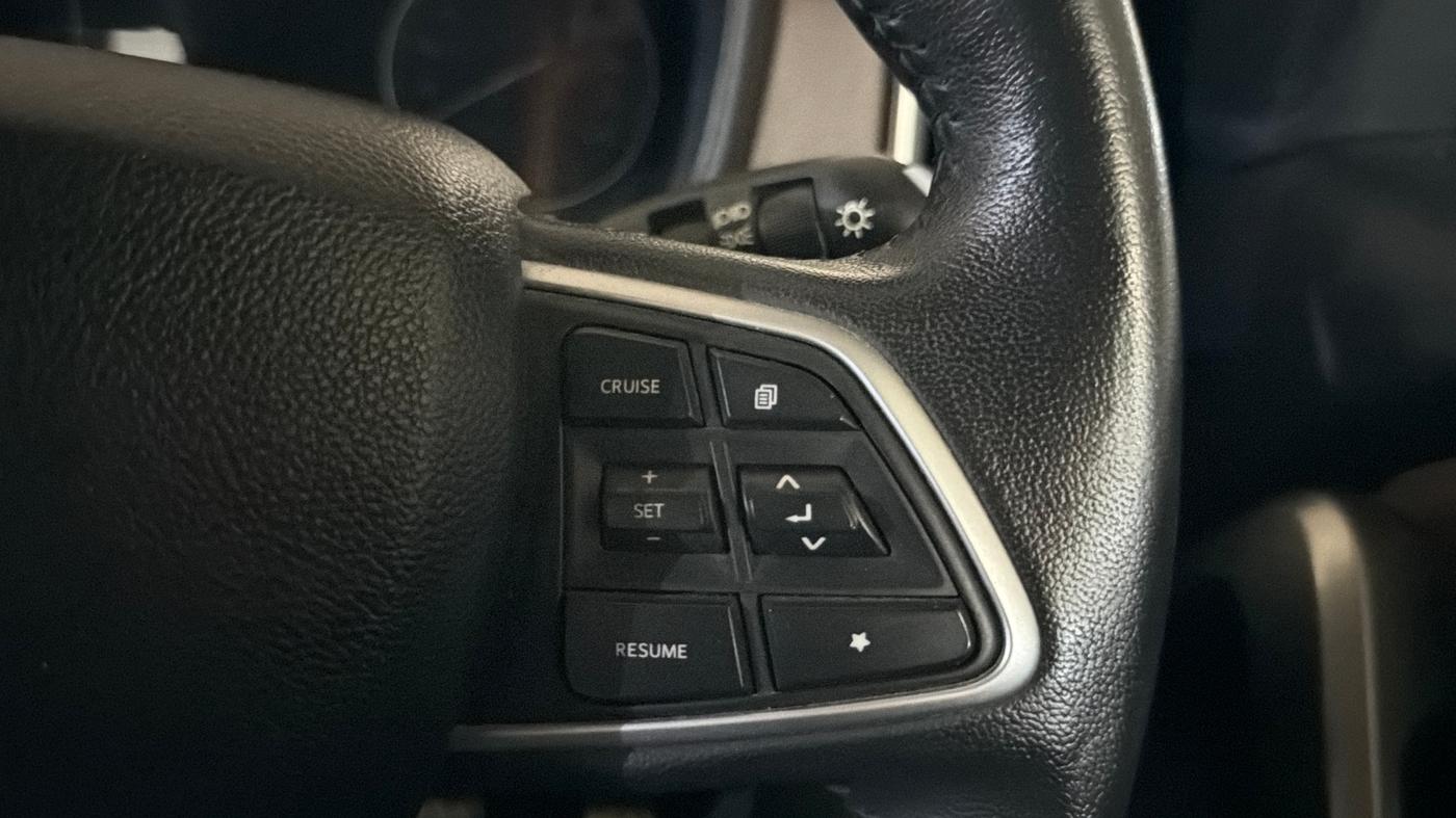 2023 Mahindra SCORPIO-N Z8 PETROL AT 7 STR, Petrol, Automatic, 21,523 km, Adaptive Cruise Control