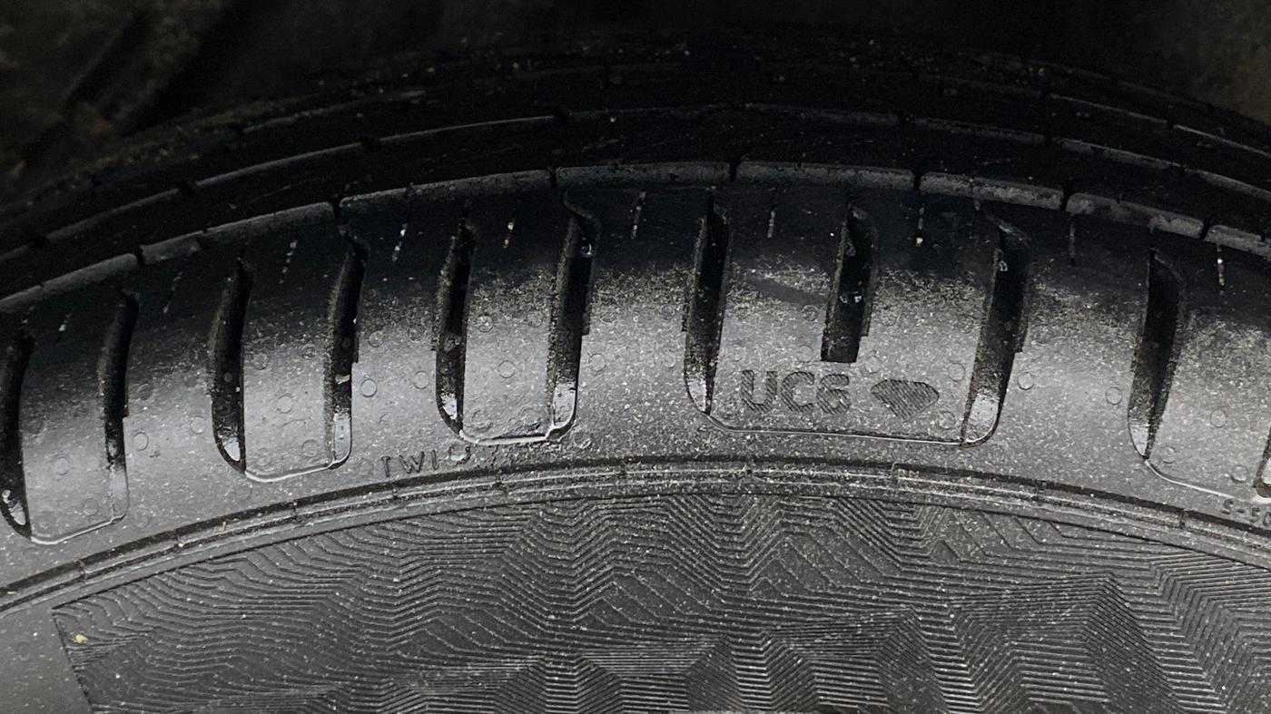 2016 Honda Brio VX AT, Petrol, Automatic, 72,722 km, Left Rear Tyre Tread