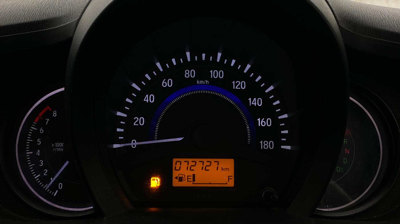 2016 Honda Brio VX AT, Petrol, Automatic, 72,722 km, Odometer Image