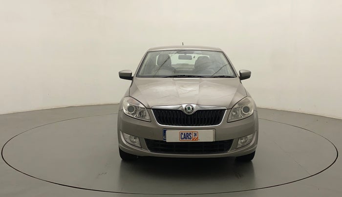 2015 Skoda Rapid ELEGANCE 1.6 MPI MT, Petrol, Manual, 40,508 km, Front