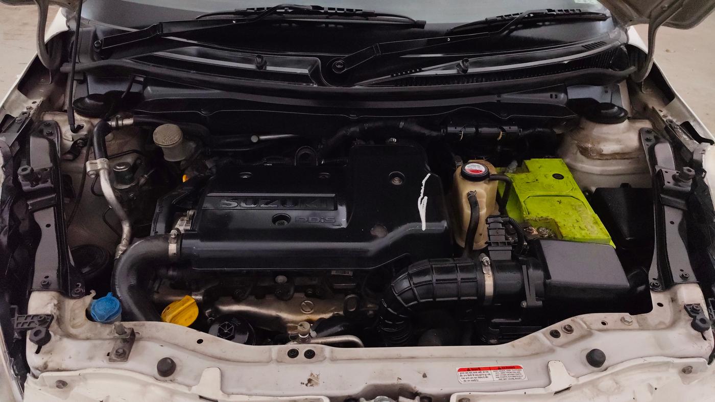 2013 Maruti Swift Dzire VDI, Diesel, Manual, 85,915 km, Engine View