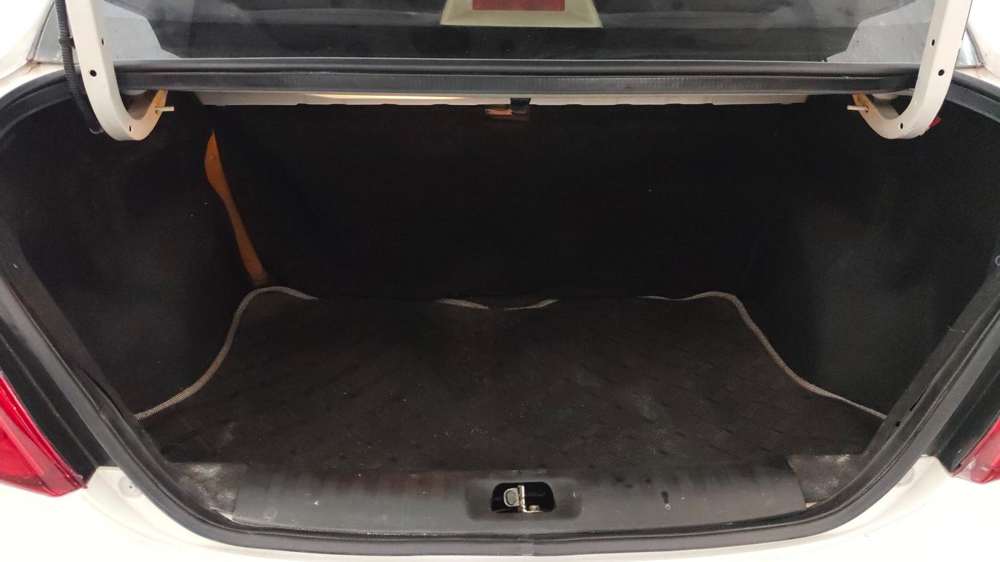2013 Maruti Swift Dzire VDI, Diesel, Manual, 85,915 km, Boot Inside