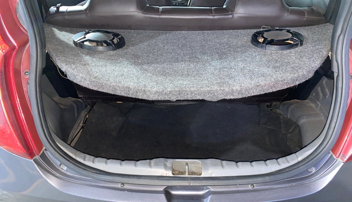 2016 Hyundai Eon ERA +, Petrol, Manual, 28,280 km, Boot Inside