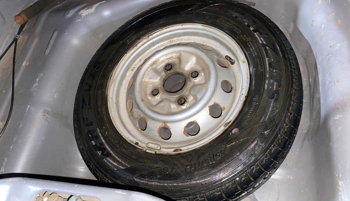 2016 Hyundai Eon ERA +, Petrol, Manual, 28,280 km, Spare Tyre