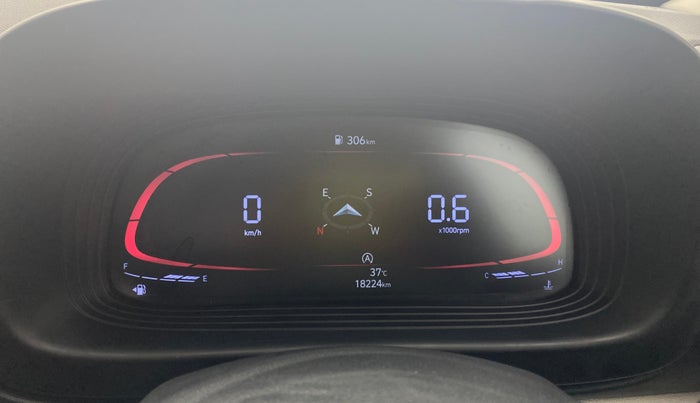 2023 Hyundai VENUE SX 1.2 PETROL, Petrol, Manual, 18,222 km, Odometer Image