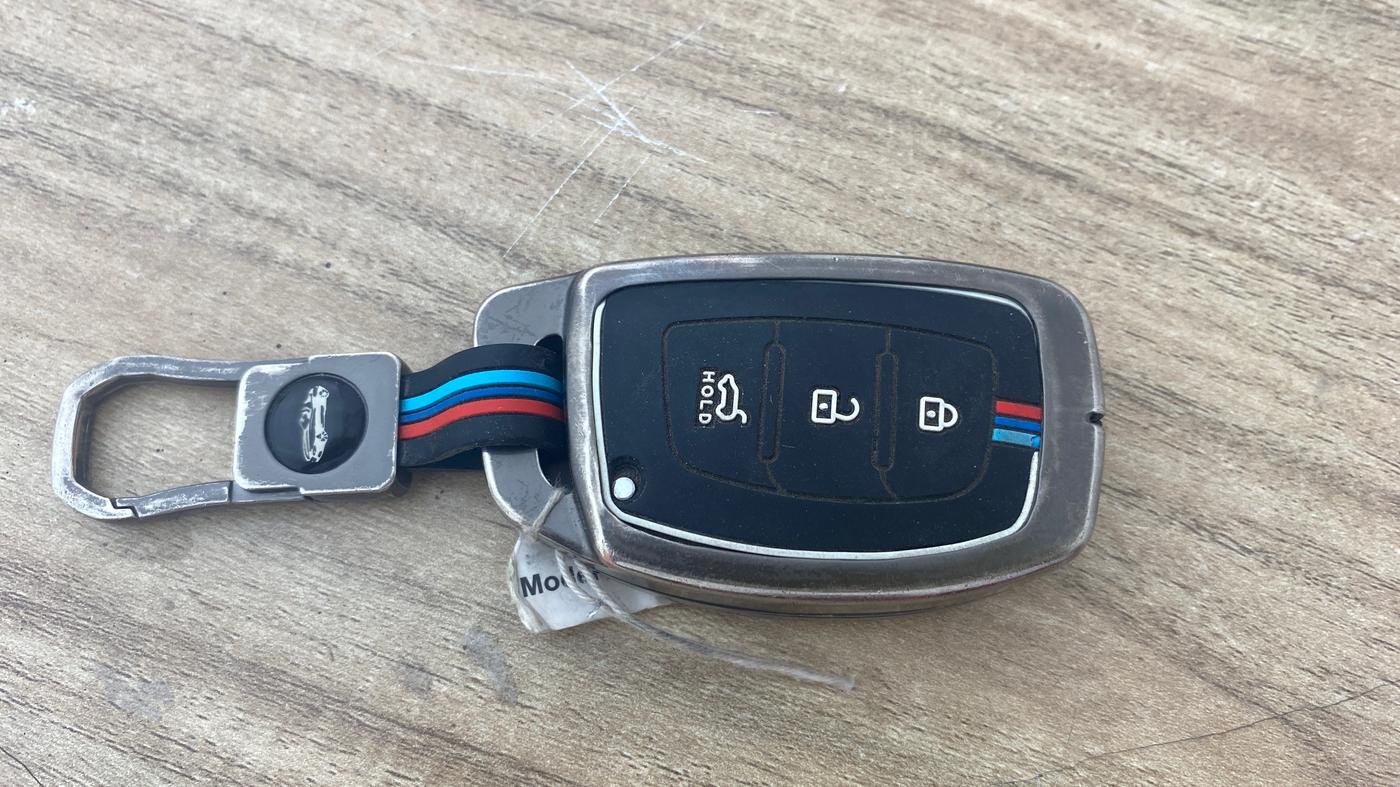 2023 Hyundai VENUE SX 1.2 PETROL, Petrol, Manual, 18,222 km, Key Close Up