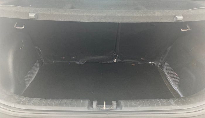 2023 Hyundai VENUE SX 1.2 PETROL, Petrol, Manual, 18,222 km, Boot Inside