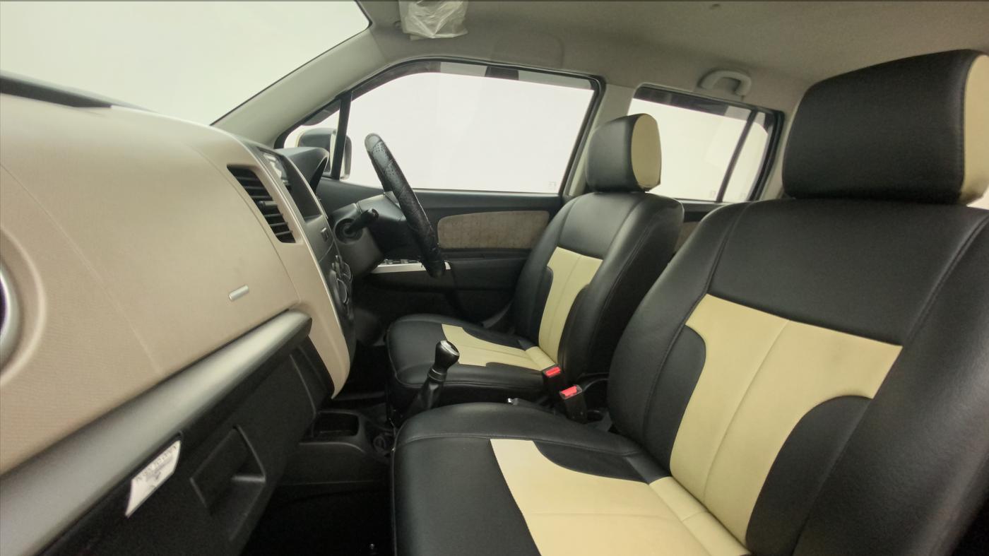 2013 Maruti Wagon R 1.0 VXI, Petrol, Manual, 39,721 km, Right Side Front Door Cabin