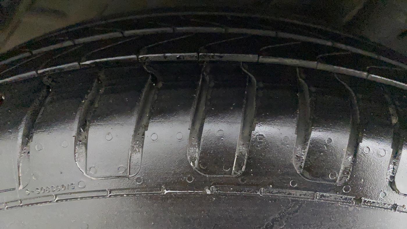 2019 Ford Ecosport 1.5 TITANIUM THUNDER EDITION TI VCT, Petrol, Manual, 64,821 km, Right Rear Tyre Tread