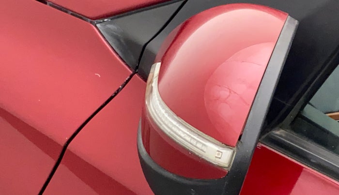 2016 Hyundai i20 Active 1.4 SX, Diesel, Manual, 1,19,589 km, Left rear-view mirror - Indicator light has minor damage