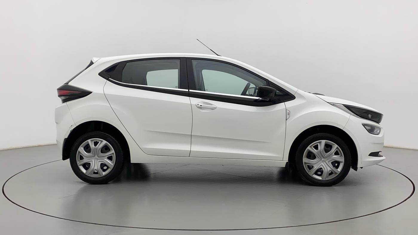 2022 Tata ALTROZ XT PETROL, Petrol, Manual, 13,088 km, Right Side View