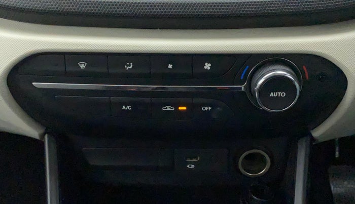 2022 Tata ALTROZ XT PETROL, Petrol, Manual, 13,088 km, Automatic Climate Control