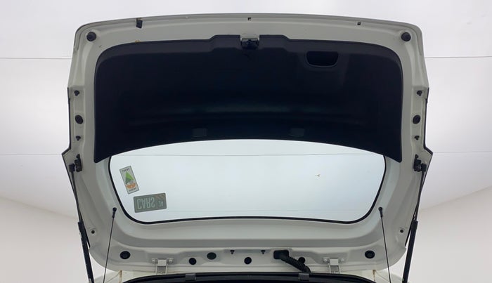 2022 Tata ALTROZ XT PETROL, Petrol, Manual, 13,088 km, Boot Door Open