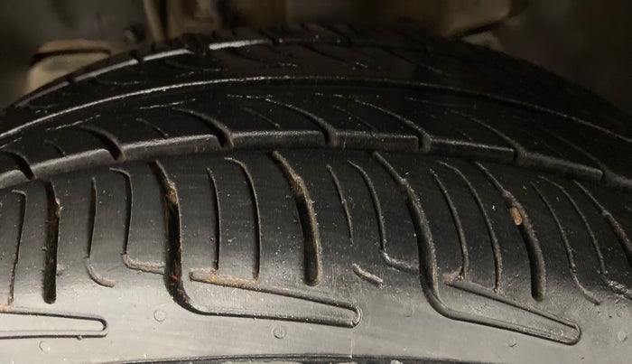 2018 Tata Tiago XZ 1.2 REVOTRON, Petrol, Manual, 56,043 km, Left Front Tyre Tread