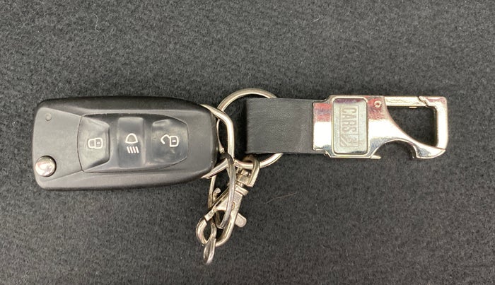2018 Tata Tiago XZ 1.2 REVOTRON, Petrol, Manual, 56,043 km, Key Close Up
