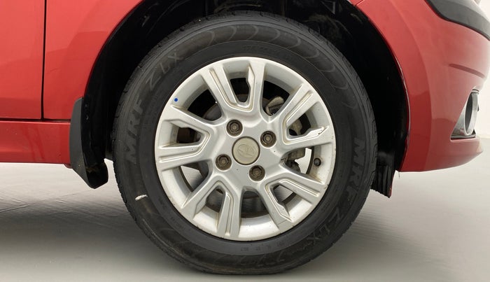 2018 Tata Tiago XZ 1.2 REVOTRON, Petrol, Manual, 56,043 km, Right Front Wheel
