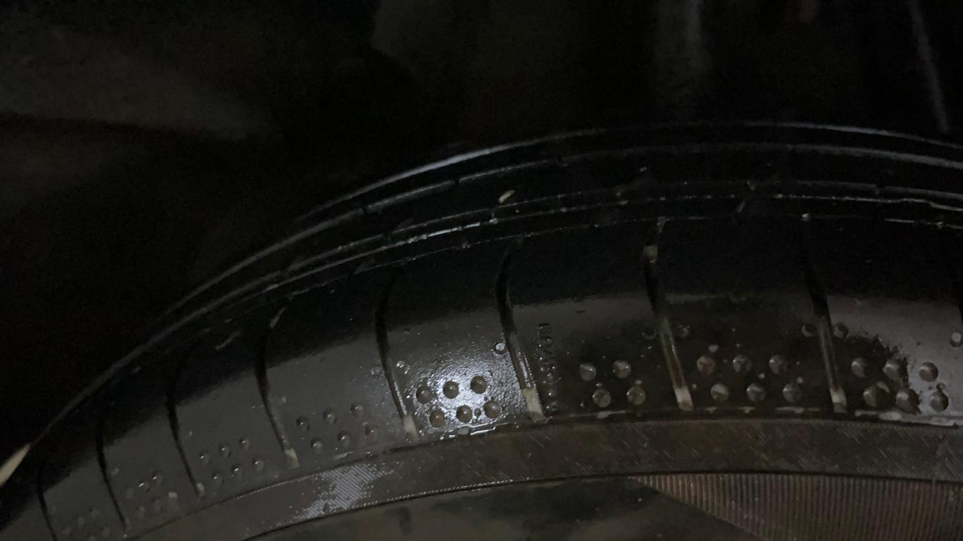 2021 Renault Duster RXS 1.5 PETROL MT, Petrol, Manual, 52,200 km, Right Rear Tyre Tread