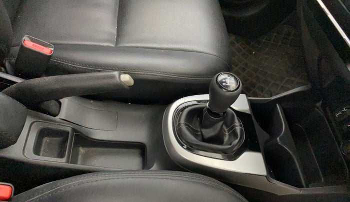 2022 Honda WR-V 1.2L I-VTEC VX MT, Petrol, Manual, 1,07,361 km, Gear Lever